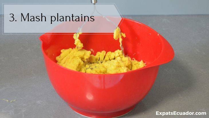 Bolon de verde - Mash plantains