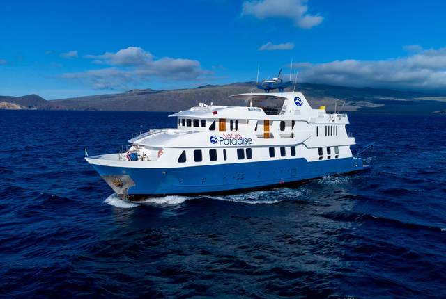M/Y Natural Paradise