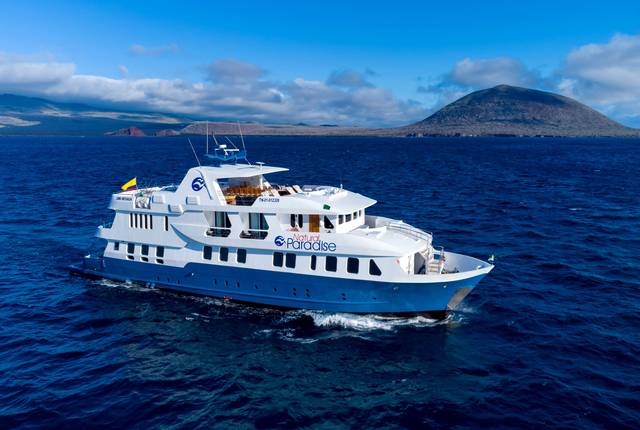 M/Y Natural Paradise