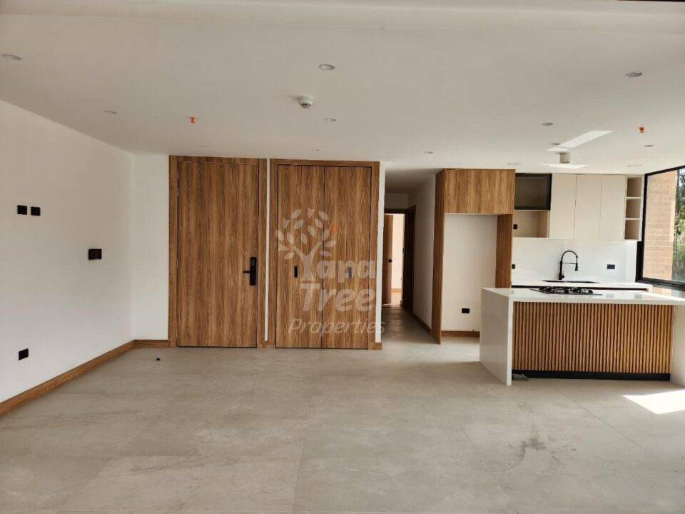 2-Bedroom Apartment with Private Terrace and Modern Kitchen in Primero de Mayo