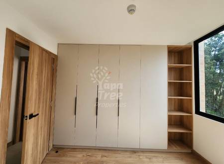 2-Bedroom Apartment with Private Terrace and Modern Kitchen in Primero de Mayo