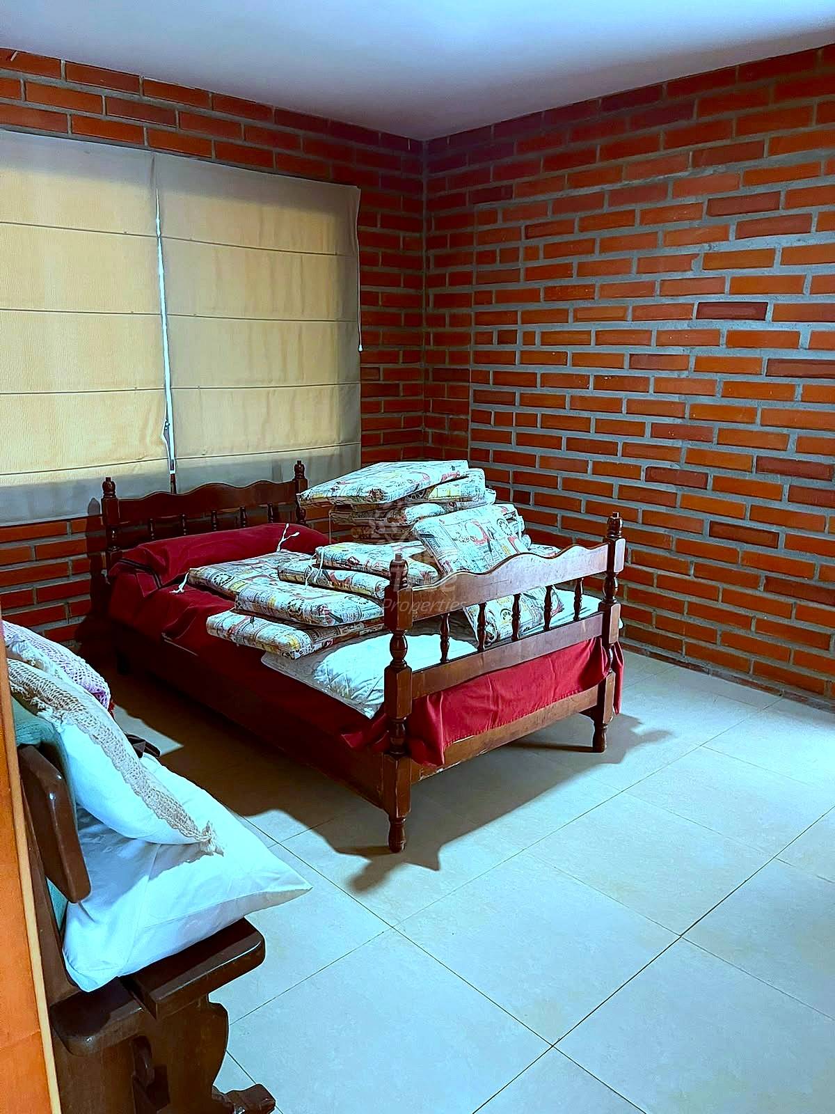 Beautiful house with outdoor space in Yunguilla