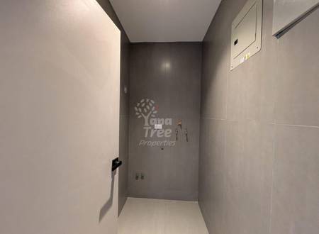 Brand-New 1-Bedroom Apartment with Private Balcony in El Centro