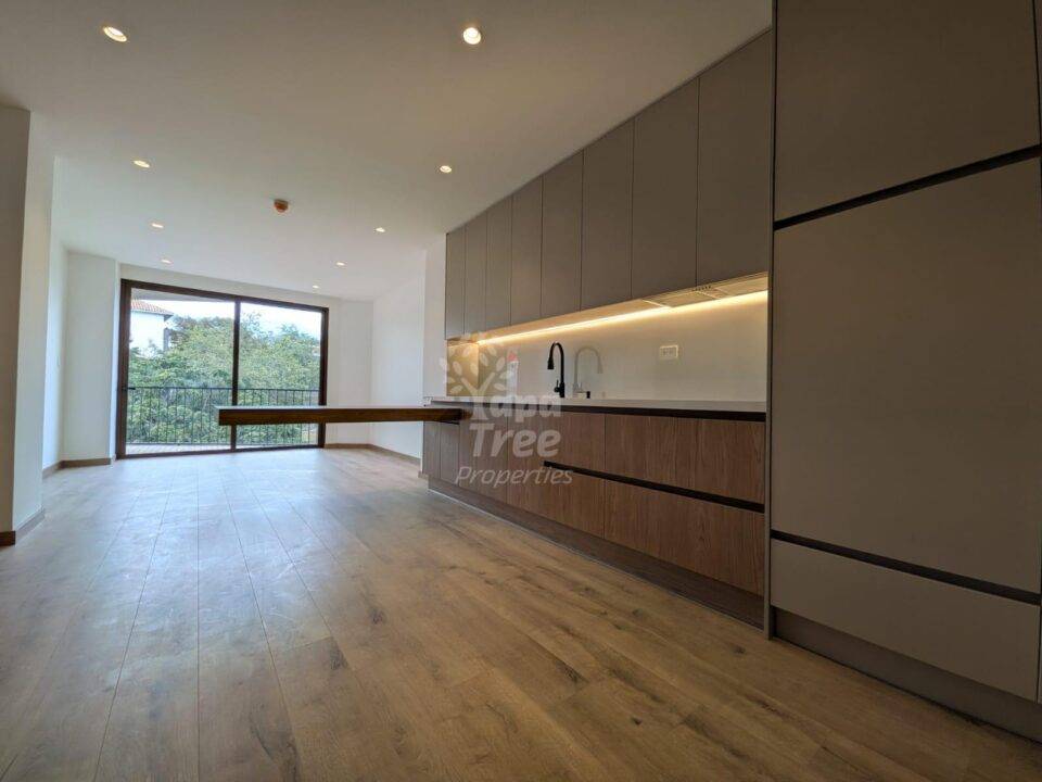 Brand-New 2-Bedroom Apartment with Bright Interiors in El Centro