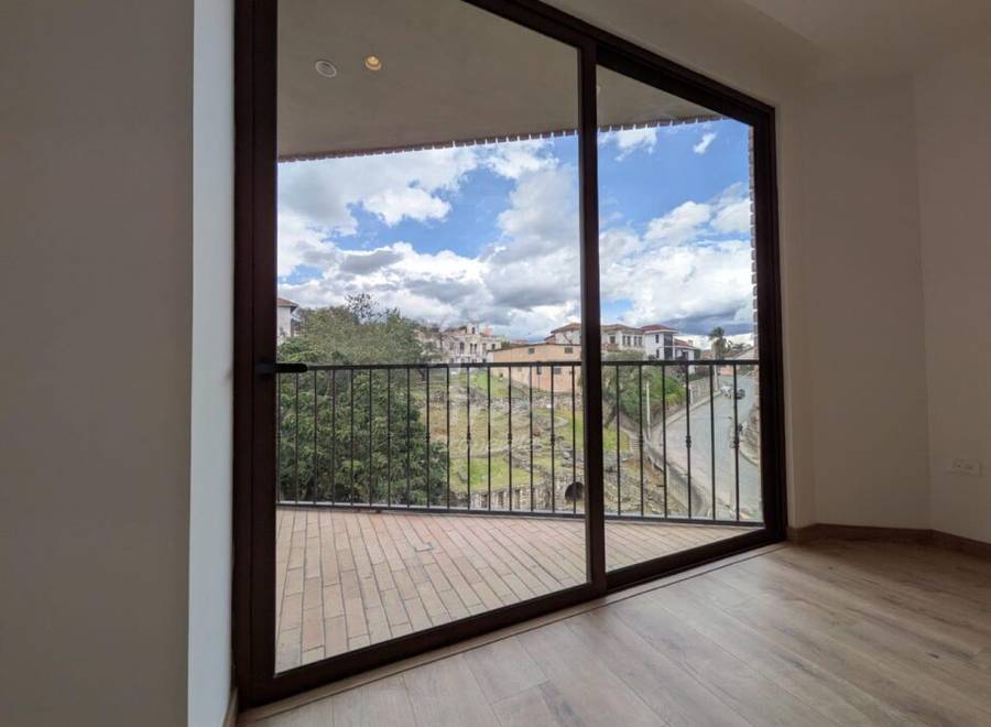 Brand-New 2-Bedroom Apartment with Bright Interiors in El Centro