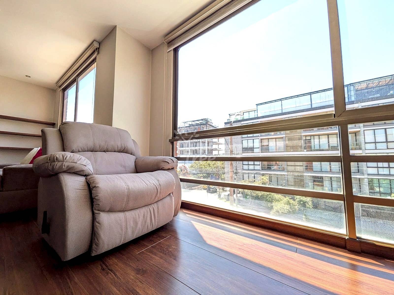 Bright 2-Bedroom Apartment in the Heart of Remigio Crespo