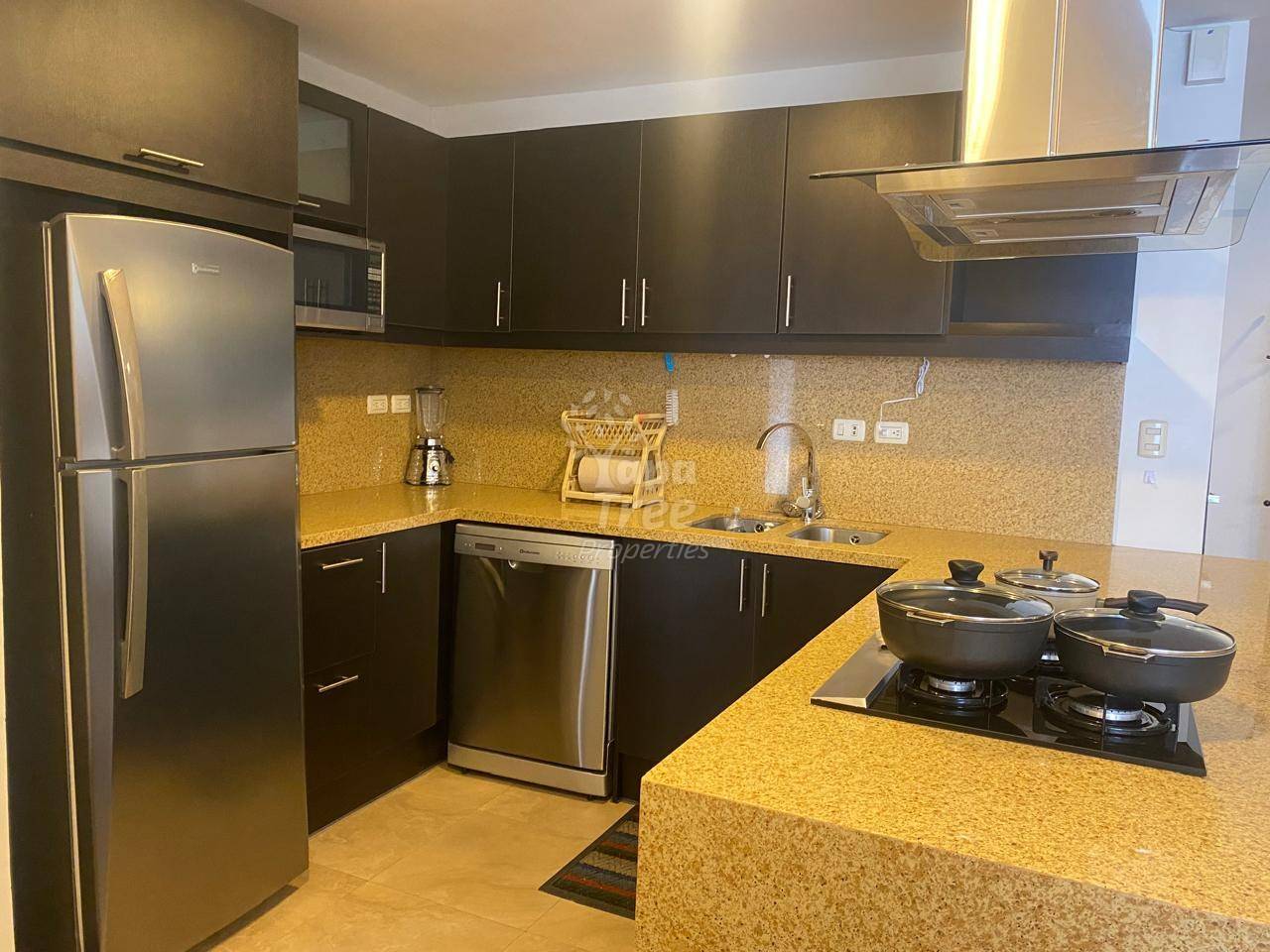 Comfort & Convenience in El Vergel