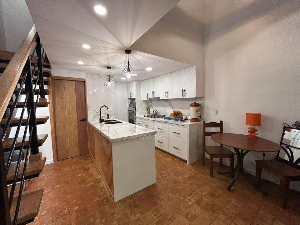 Cozy 1-Bedroom Duplex Apartment with Modern Finishes in San Sebastian