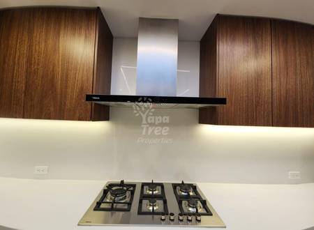 Elegant 2-Bedroom Apartment with Private Garage few blocks from Parque Calderón