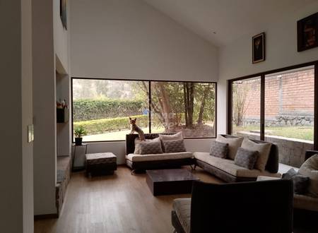Exquisite 4-Bedroom Home with Expansive Green Space