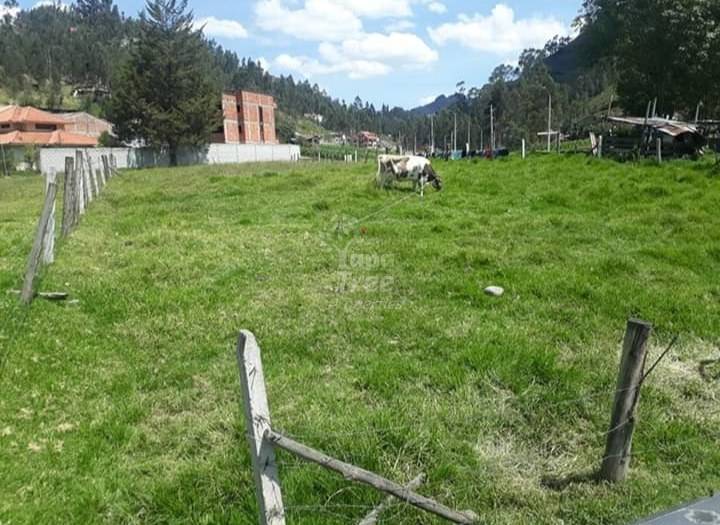 Flat Land Ideal For Building Warehouses / Sheds Near The Highway