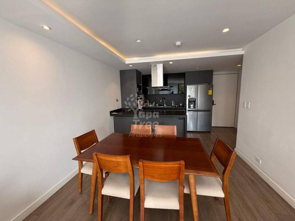 Fully Furnished 2-Bedroom Apartment with Spacious Balcony in Puertas del Sol