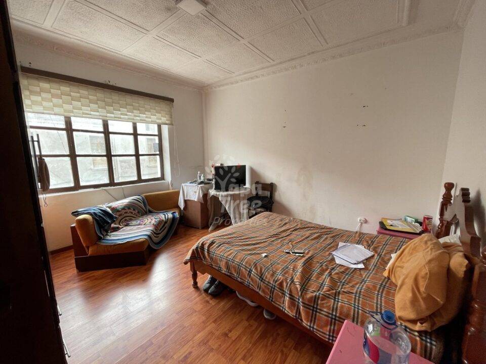 Fully Renovated 4-Bedroom House with Income-Generating Apartments and Commercial Space
