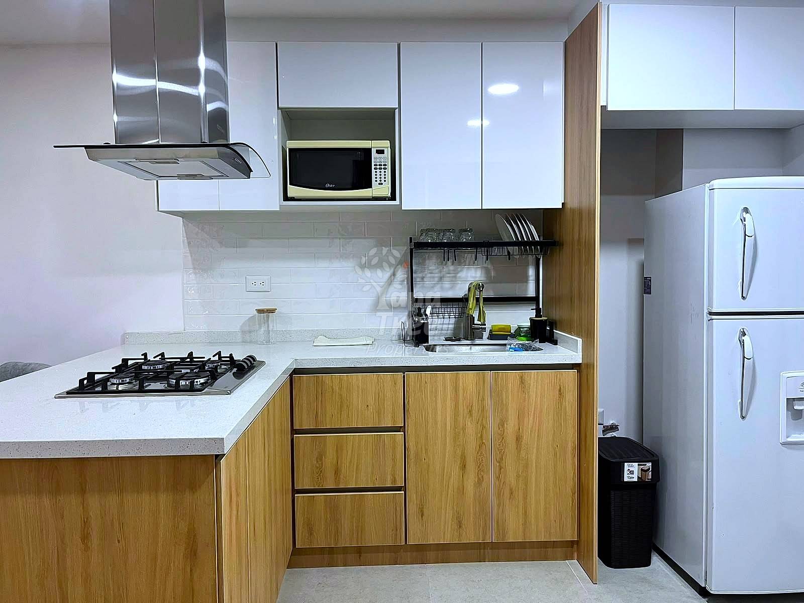 Furnished 1BDRM apartment close to Supermaxi Don Bosco