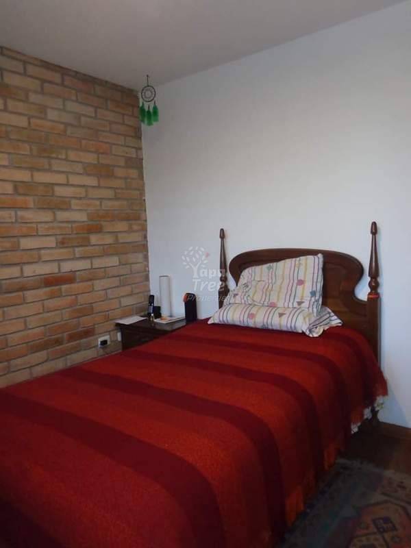 House For Sale In Private Community In Zona Del Tejar