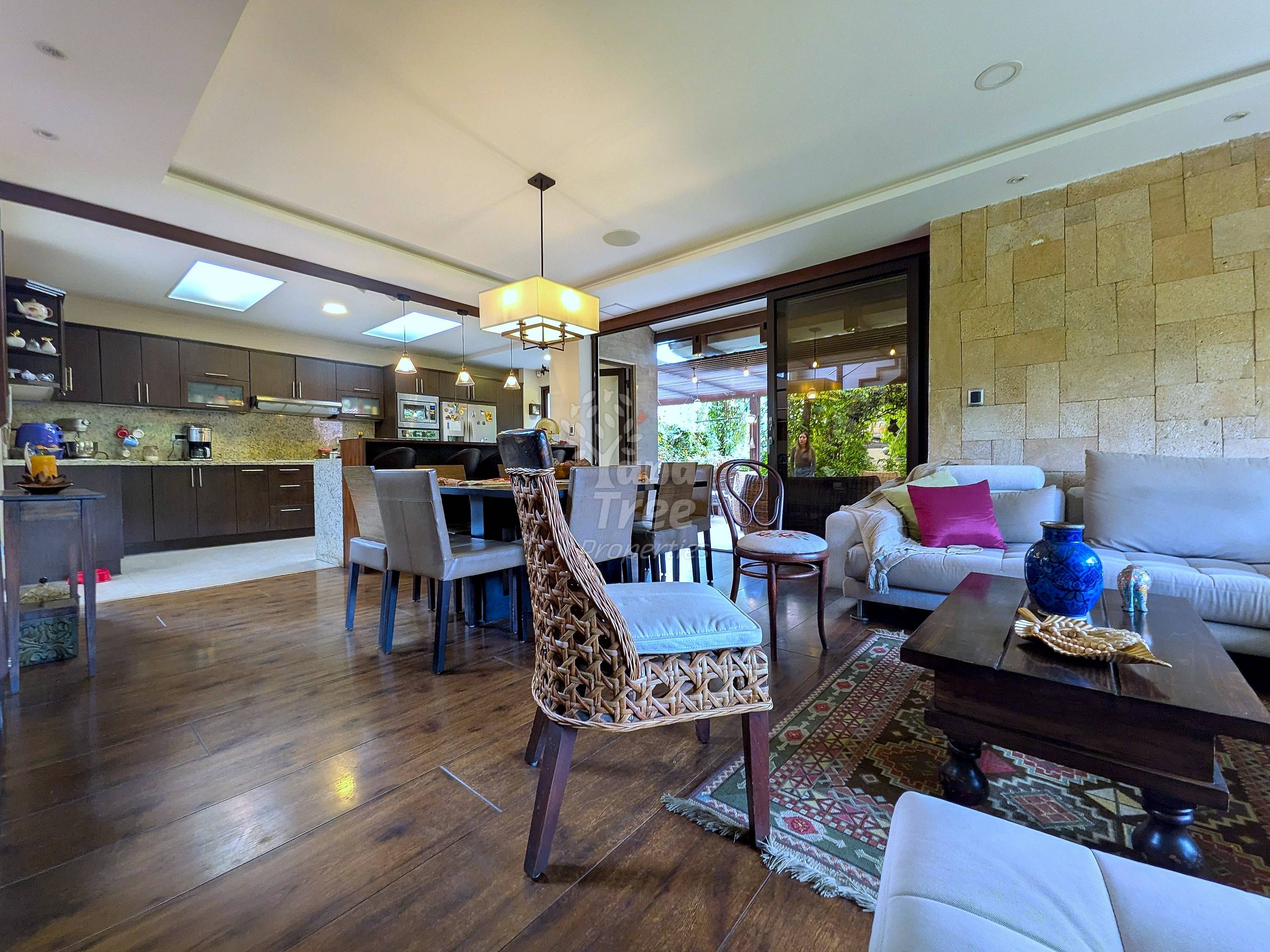 Spacious House with outdoor space close to the river
