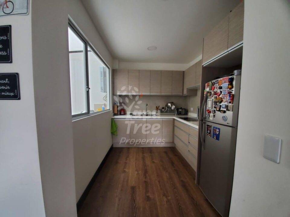 Luxury 3-Bedroom Home with Private Balcony in Prime Av. Primero de Mayo Location