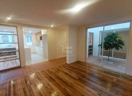 Three Renovated Luxury Apartments in El Centro Cuenca (Conservatorio Sector)