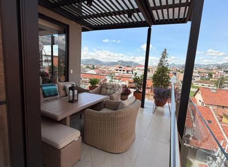 Luxury View Apartment in Puertas del Sol