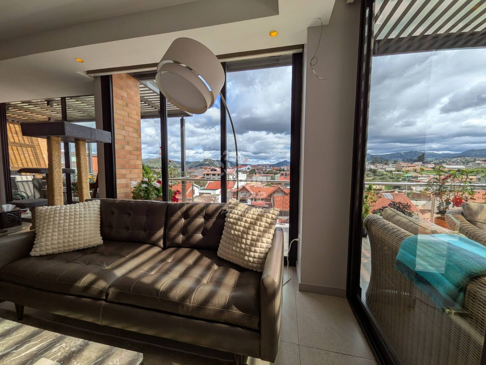 Luxury View Apartment in Puertas del Sol