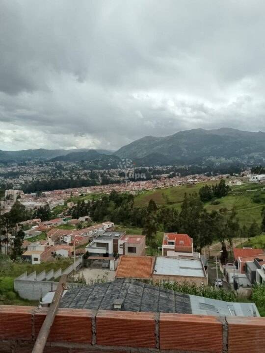 Modern 2 & 3-Bedroom Apartments with Panoramic City Views in Pencas Altas