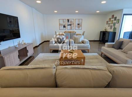Modern 2-Bedroom Apartment Near Tomebamba