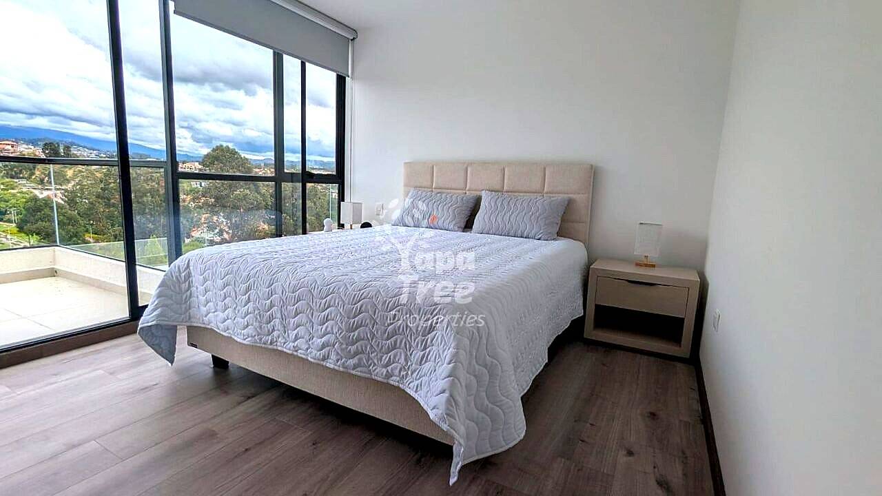 Skyline Terrace Apartment in Ciudadela Tomebamba