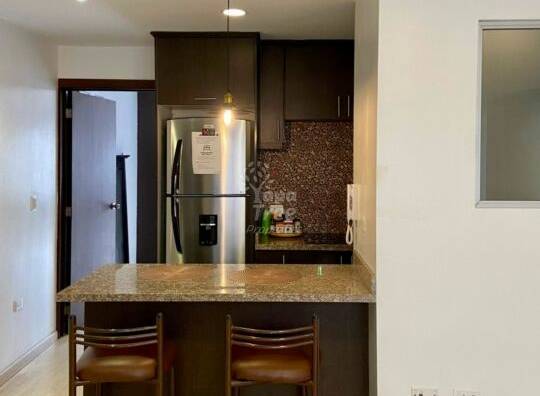 Modern Suite Near Monay Shopping