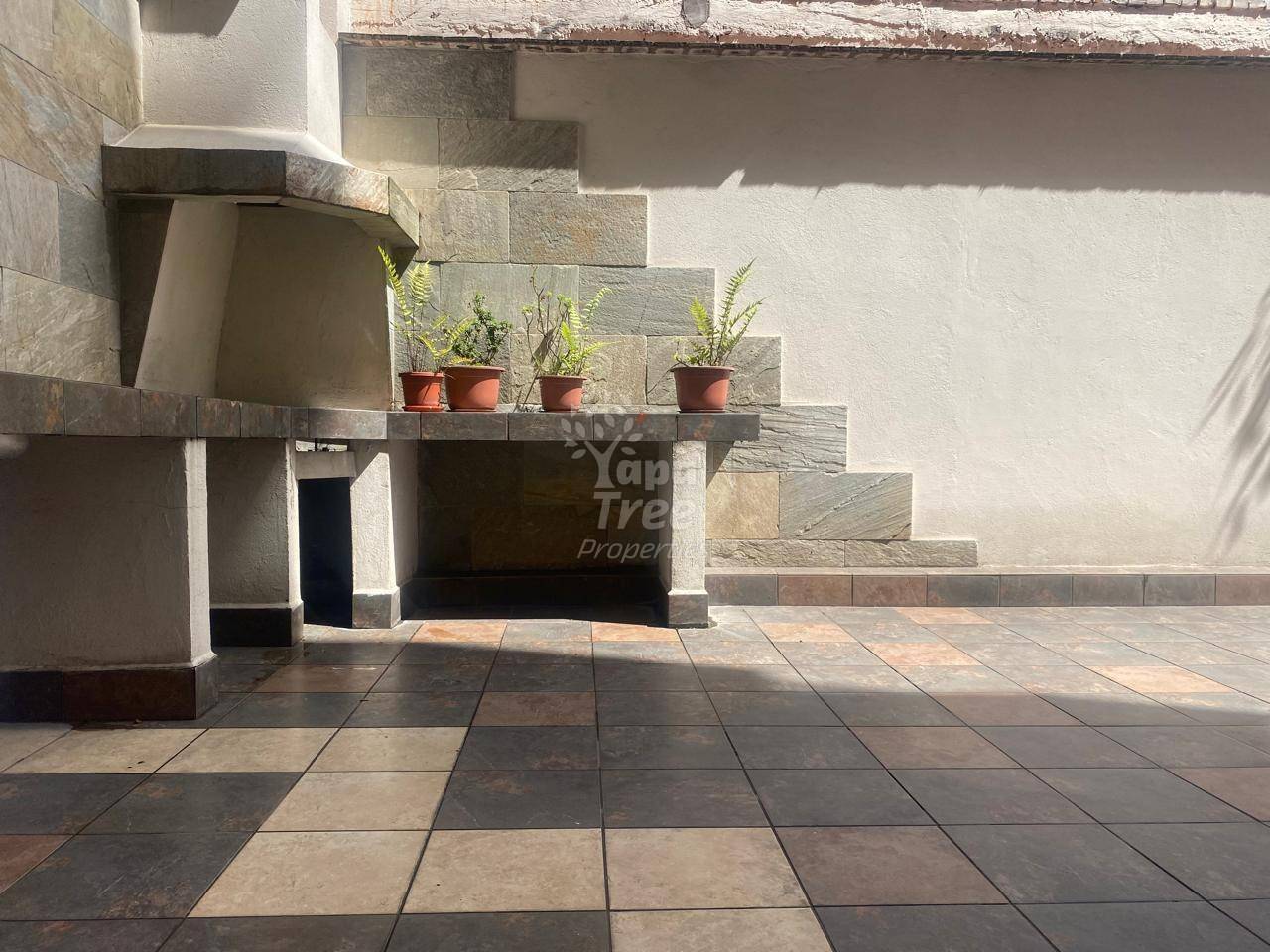 Nice Apartment with Patio in El Vergel