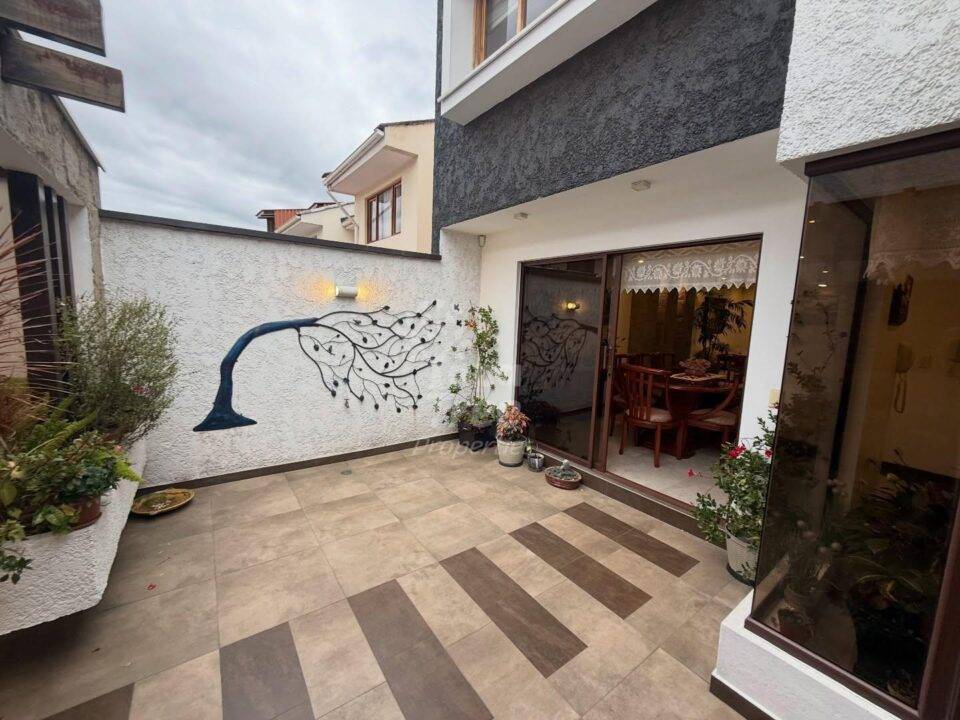Renovated 3-Bedroom Home with Quality Upgrades in Ciudadela La Prensa