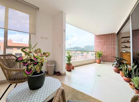 Spacious 3-Bedroom Apartment in Remigio Crespo