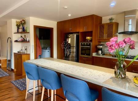 Spacious 3-Bedroom Apartment in Remigio Crespo