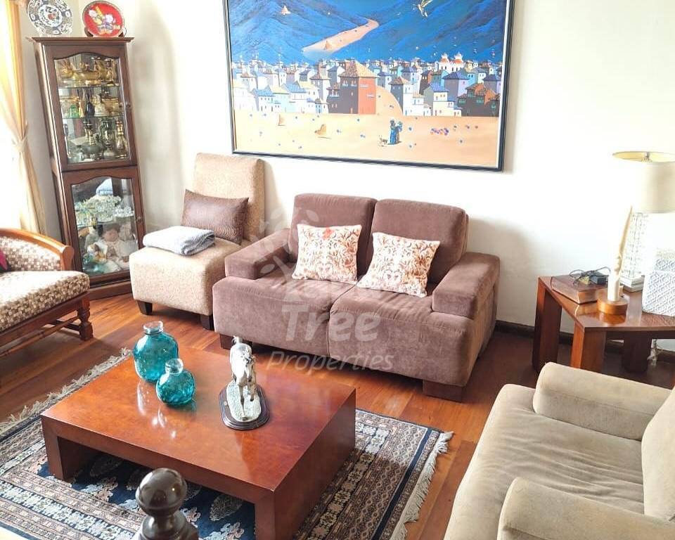 Spacious 3-Bedroom Home in Prime Remigio Crespo Location with Multiple Living Areas