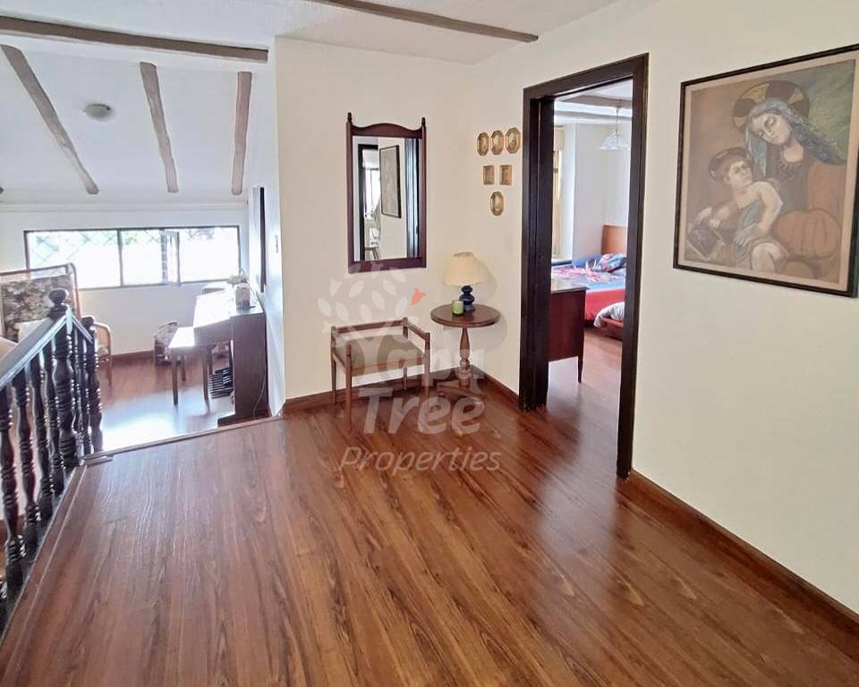 Spacious 3-Bedroom Home in Prime Remigio Crespo Location with Multiple Living Areas