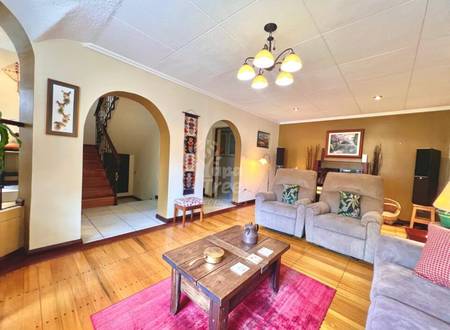 Spacious 4 BDR Traditional Cuenca Home with Garden in Todos Santos