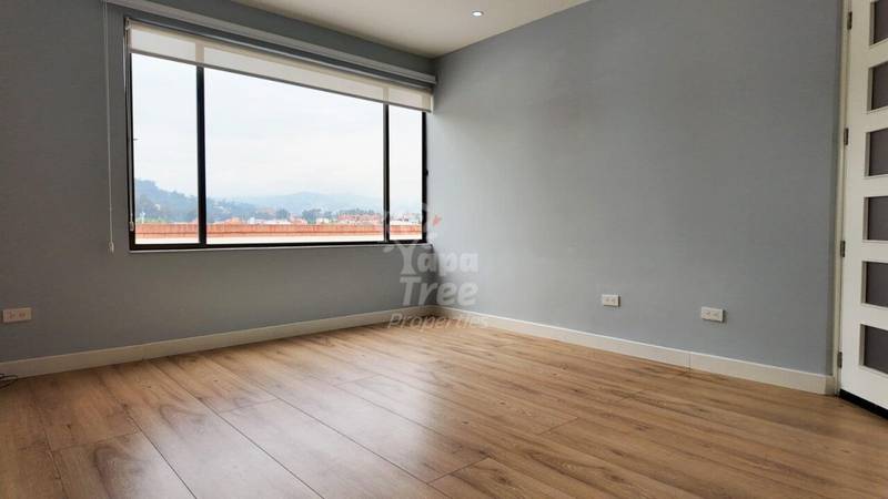 Spectacular 1-Bedroom Penthouse with Panoramic City and Mountain Views