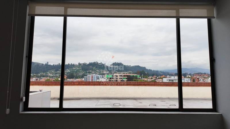 Spectacular 1-Bedroom Penthouse with Panoramic City and Mountain Views