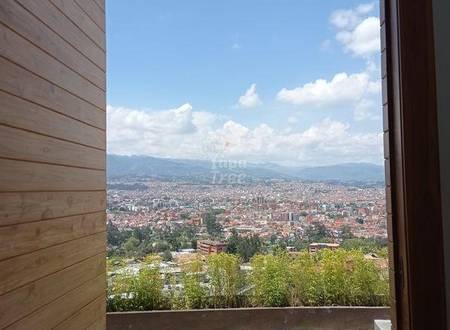 Stunning 4BDR Modern House in Turi with Panoramic Views of the City