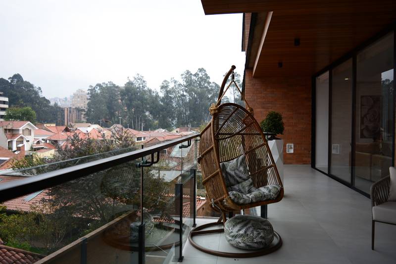 Bright 3 Bedroom Apartment in Puertas del Sol