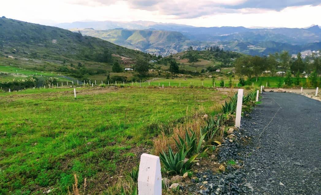 Buying land near Cuenca - Mirador Challuabamba case study