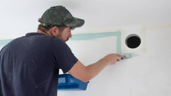 Paint walls to receive deposit back in Cuenca