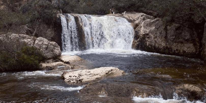 Oña Waterfalls