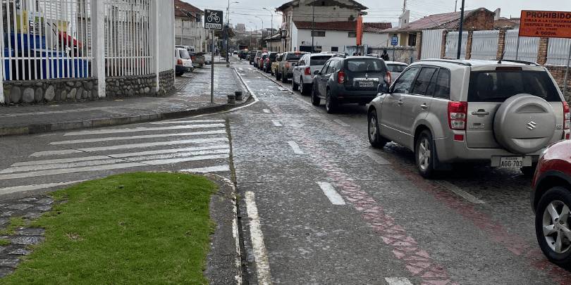 Cuenca Ciclovia Traffic