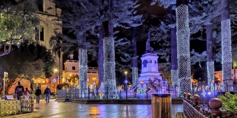 Cuenca by Night - Christmas at Parque Calderon