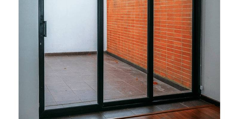 Sliding Doors