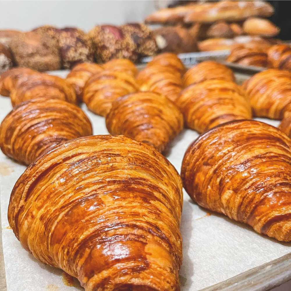 Primitivo Bakery Cuenca Croissants