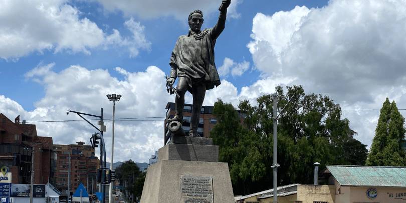 Statue